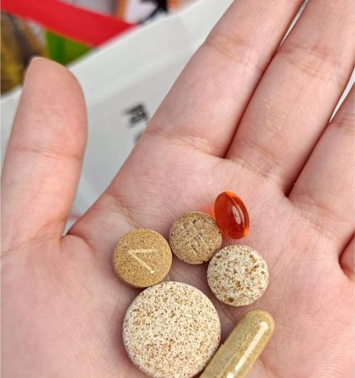 金毛的肠胃健康饮食指南（了解金毛的饮食需求，让它拥有健康的肠胃）