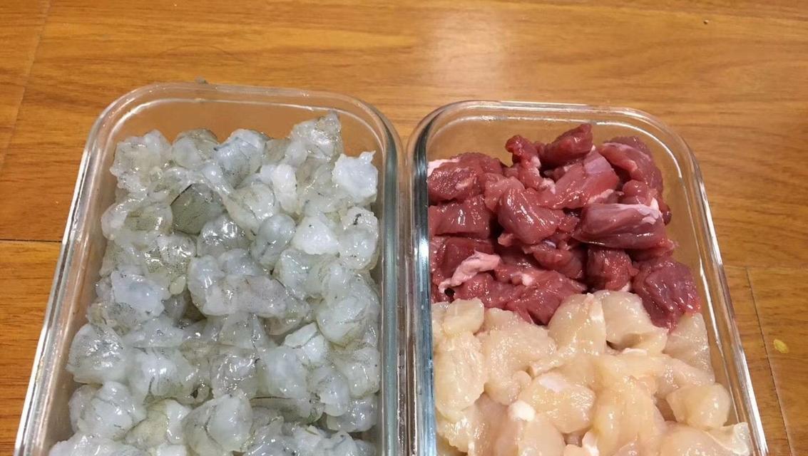 蓝猫能吃什么鱼？（蓝猫饮食的选择及注意事项）